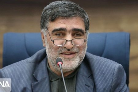 نمایندگان اعضای ستادی خود را در مناسب گوناگون به کار گرفته اند