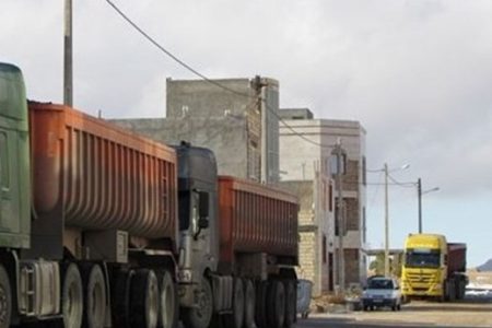 معضل قدیمی نبود پارکینگ مناسب منتظر نگاه مهربانانه دستگاه های متولی