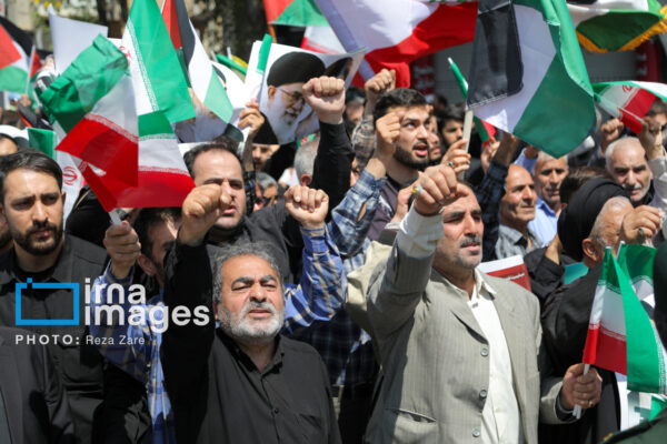 تجمع مردمی در محکومیت اغتشاشات